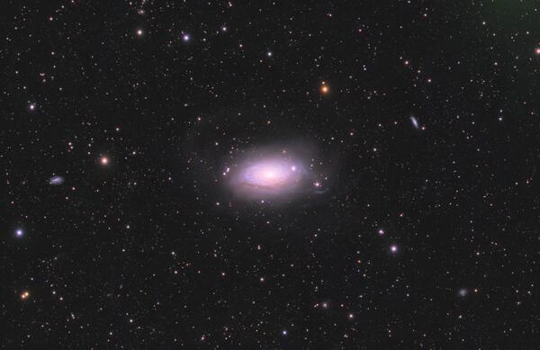 Sunflower Galaxy